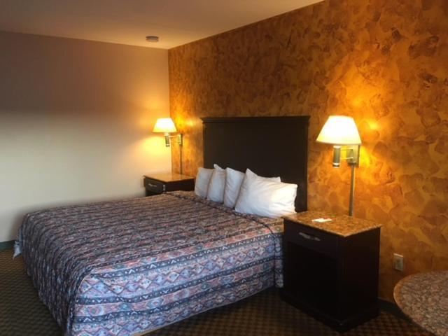 Deluxe Inn 加洛韦 外观 照片